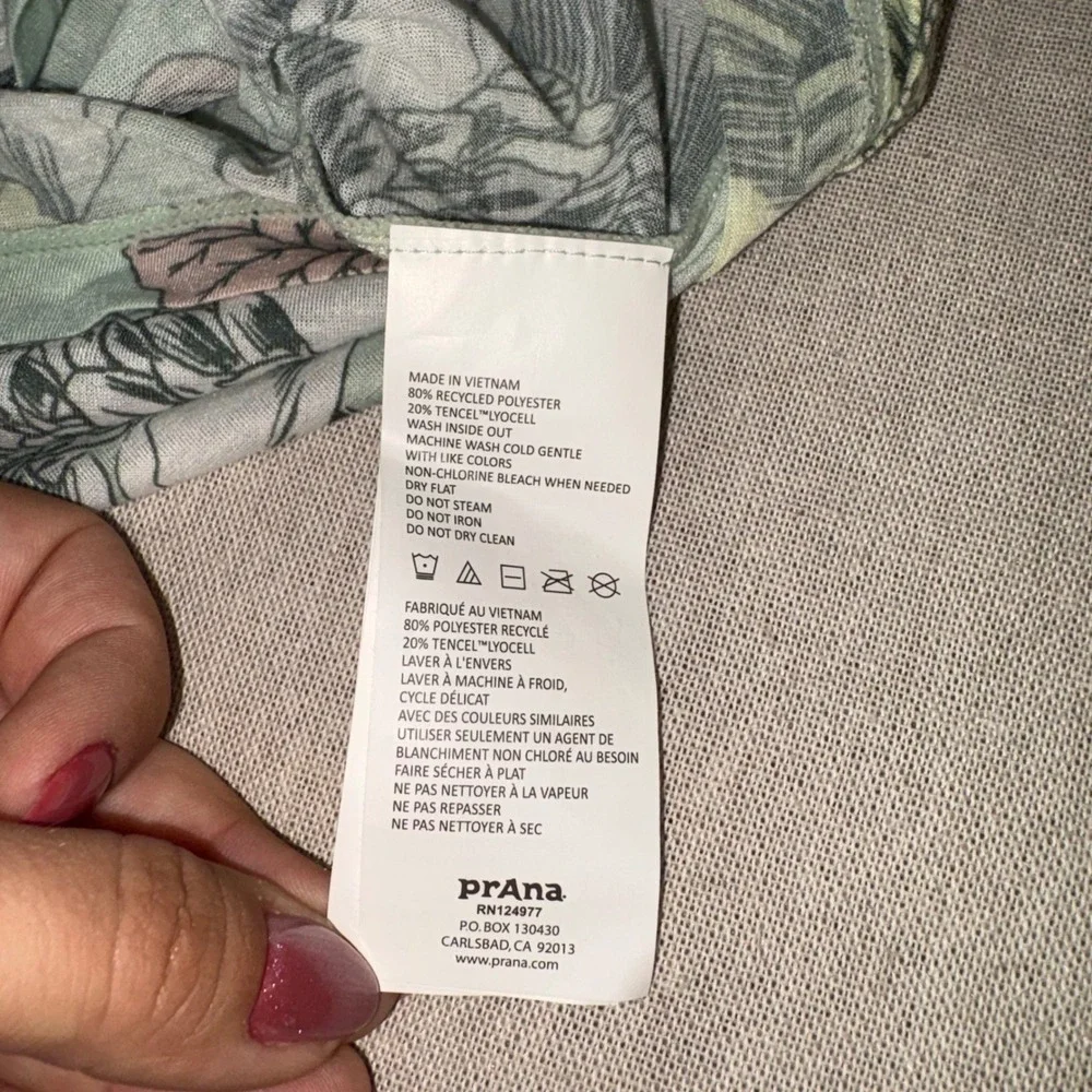 Prana Floral Keoki Tunic Top Swim Cover Up Sage Green 3/4 Sleeve Size Small